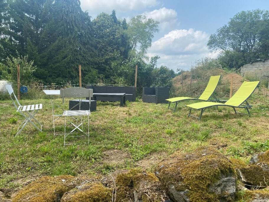 Petite Maison En Auvergne Giat Bagian luar foto